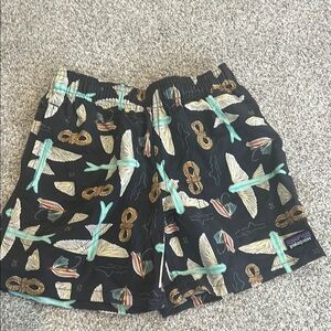 Patagonia fly fishing print boys swim trunks XS (5/6) Black Athletic Shorts